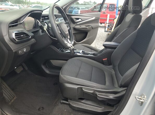 1G1FY6S07P4140853 2023 CHEVROLET BOLT Серебряный Вид салона спереди