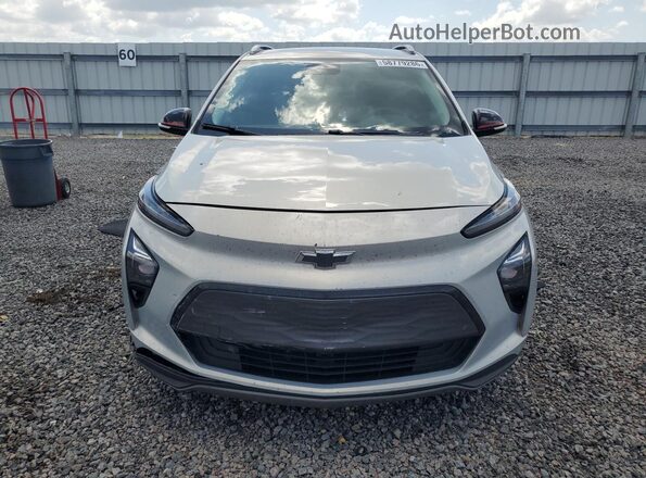 1G1FY6S07P4140853 2023 CHEVROLET BOLT Серебряный Вид спереди