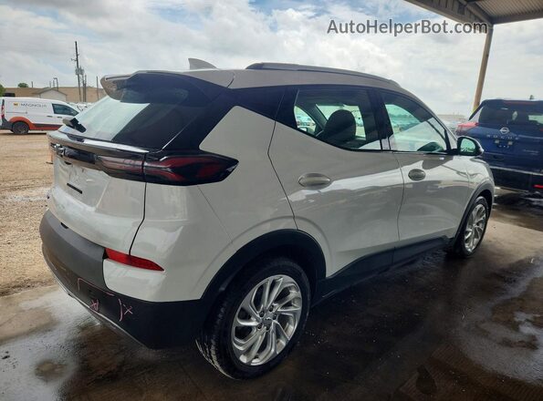 1G1FY6S0XP4135047 2023 CHEVROLET BOLT White Trasero derecho