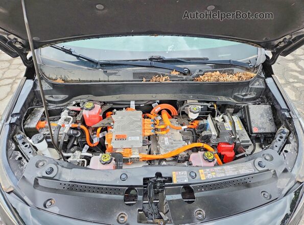 1G1FZ6S00P4205877 2023 CHEVROLET BOLT Black Engine compartment view