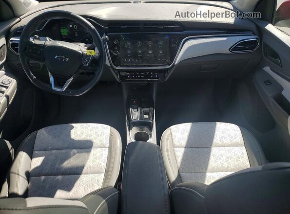 1G1FZ6S01P4111572 2023 CHEVROLET BOLT Красный Вид панели приборов