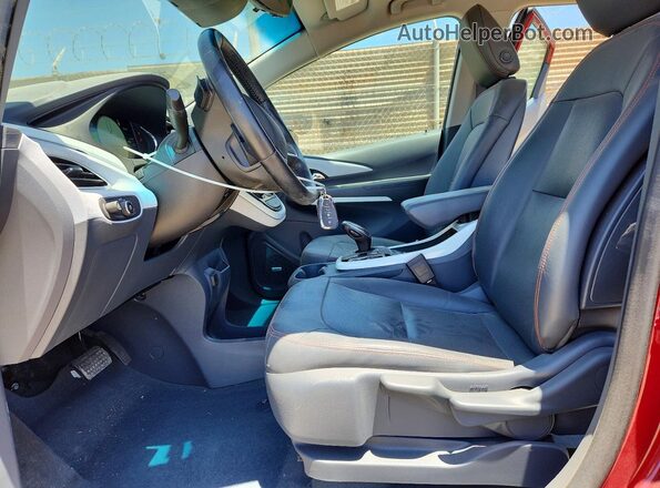 1G1FZ6S05M4114597 2021 CHEVROLET BOLT Red Front interior view