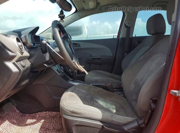 1G1JA5SHXG4150887 2016 CHEVROLET SONIC Red Սալոնի դիմացի տեսք