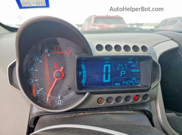 1G1JA5SHXG4150887 2016 CHEVROLET SONIC Red Սարքավորումների վահանակի տեսք
