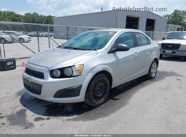 1G1JA5SHXG4171366 2016 CHEVROLET SONIC Silver Առջևի ձախ երեք քառորդ տեսարան