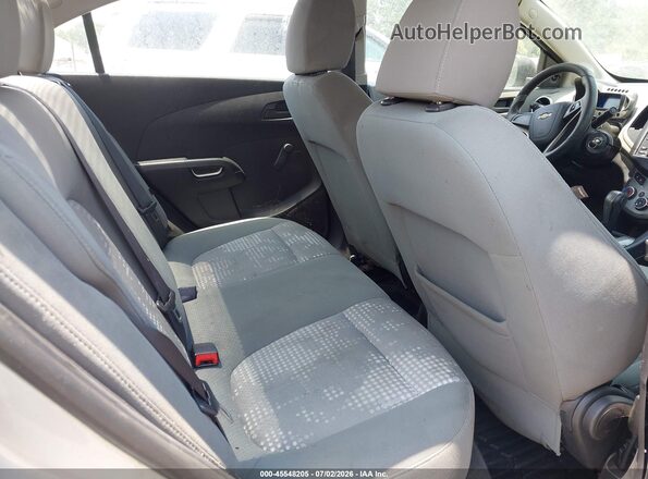 1G1JA5SHXG4171366 2016 CHEVROLET SONIC Silver VIN կոդի պիտակի տեսք