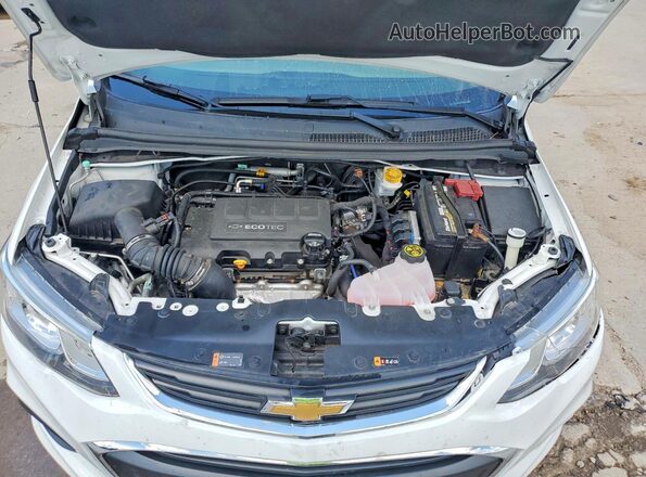 1G1JB5SB6L4105352 2020 CHEVROLET SONIC White Widok wnętrza z tyłu