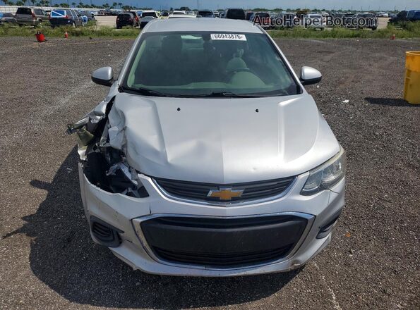 1G1JB5SH6H4154580 2017 CHEVROLET SONIC Silver Front view