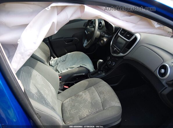 1G1JB5SH9H4134808 2017 CHEVROLET SONIC Blue Vista interior delantera