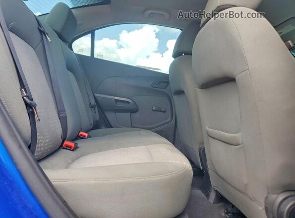 1G1JB5SH9H4138535 2017 CHEVROLET SONIC Blue Vista de los asientos traseros