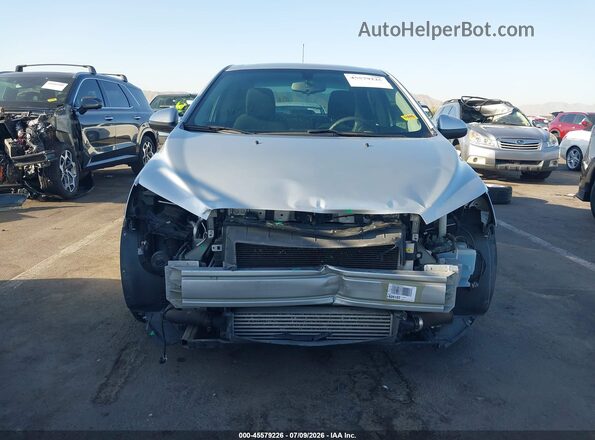 1G1JC5SB6G4149709 2016 CHEVROLET SONIC Silver Rear interior view