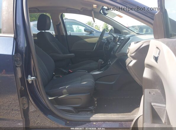 1G1JC5SH2G4179391 2016 CHEVROLET SONIC Blue წინა სალონის ხედი