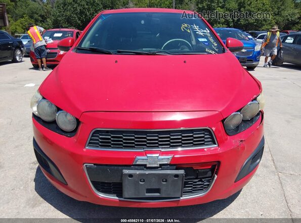 1G1JC5SH3G4154273 2016 CHEVROLET SONIC Red Սարքավորումների վահանակի տեսք