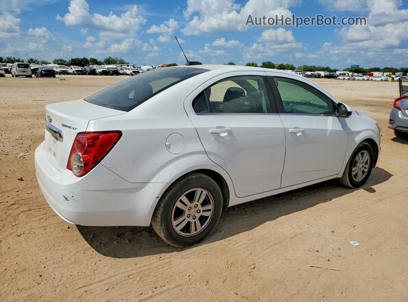 1G1JC5SH7G4137637 2016 CHEVROLET SONIC White Trasero derecho