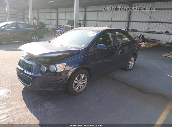 1G1JC5SH8G4129711 2016 CHEVROLET SONIC Black Przód lewy