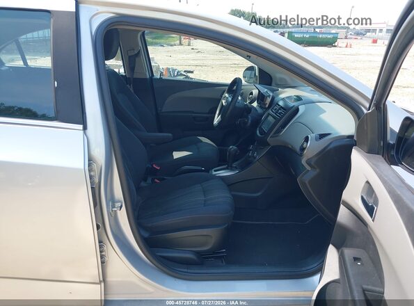 1G1JC5SH9G4157694 2016 CHEVROLET SONIC Silver წინა სალონის ხედი