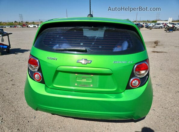 1G1JC6SH5G4165961 2016 CHEVROLET SONIC Green უკანა ხედი