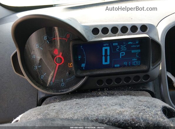 1G1JC6SH8G4140973 2016 CHEVROLET SONIC White Հետևի նստատեղերի տեսք
