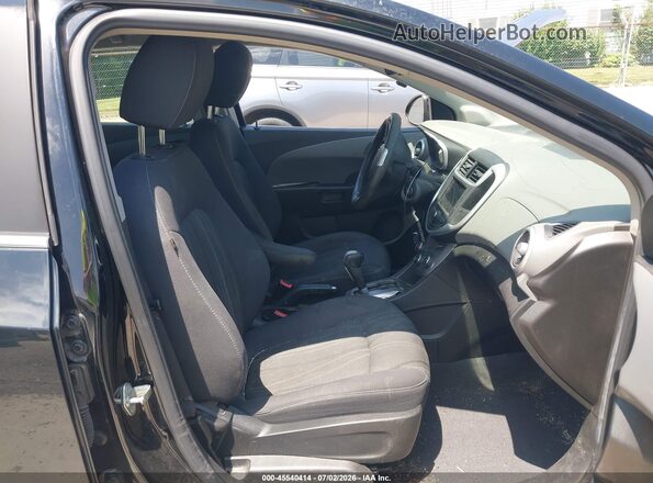 1G1JD5SH7J4109079 2018 CHEVROLET SONIC Black Vista interior delantera