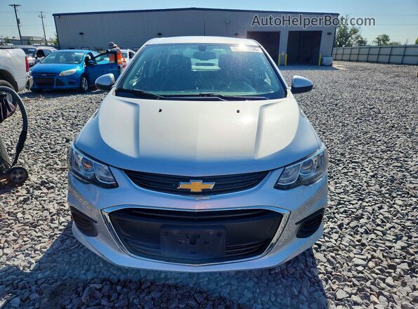 1G1JD5SH8H4154719 2017 CHEVROLET SONIC Silver Դիմացի տեսք