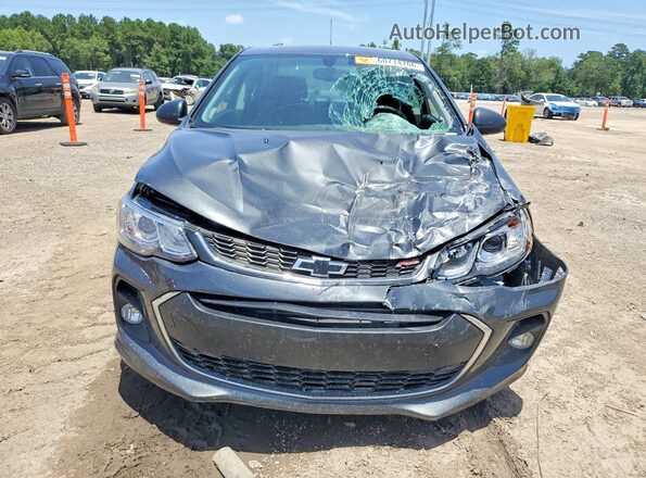 1G1JD5SH8J4111858 2018 CHEVROLET SONIC Charcoal Widok z przodu