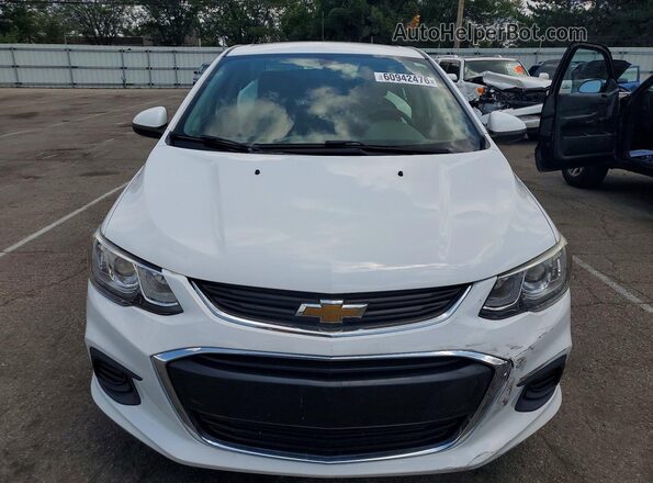 1G1JF5SB7H4133379 2017 CHEVROLET SONIC Белый Вид спереди