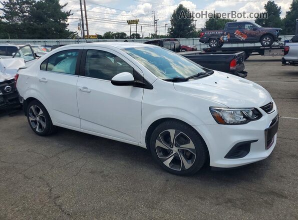 1G1JF5SB7H4133379 2017 CHEVROLET SONIC Белый Передняя правая четверть