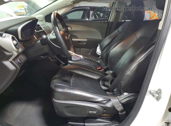 1G1JF5SB8K4122060 2019 CHEVROLET SONIC White Front interior view