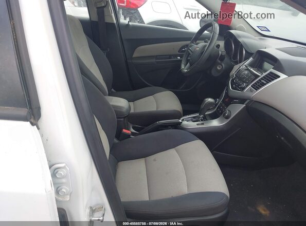 1G1PC5SH5G7217625 2016 CHEVROLET CRUZE White Вид салону спереду