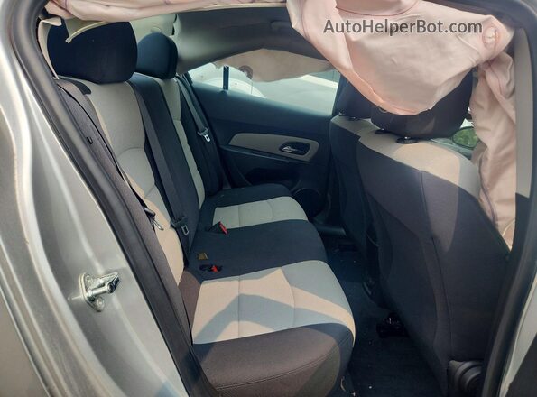 1G1PC5SHXG7201534 2016 CHEVROLET CRUZE Silver Հետևի նստատեղերի տեսք