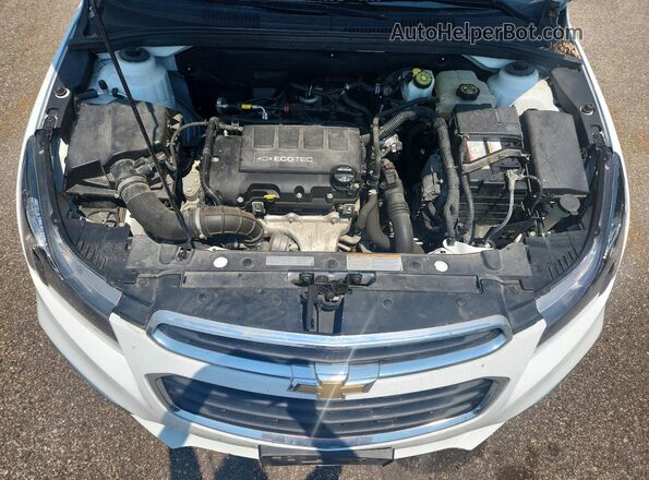 1G1PE5SB2G7204790 2016 CHEVROLET CRUZE White Widok wnętrza z tyłu