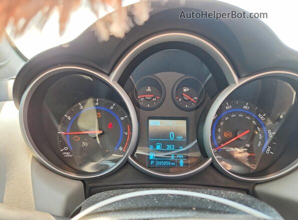 1G1PE5SBXG7183915 2016 CHEVROLET CRUZE Black Instrument cluster view
