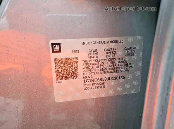 1G1RC6S53JU136135 2018 CHEVROLET VOLT Gray Widok komory silnika