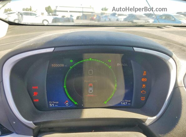 1G1RC6S55JU157245 2018 CHEVROLET VOLT White Widok zestawu wskaźników