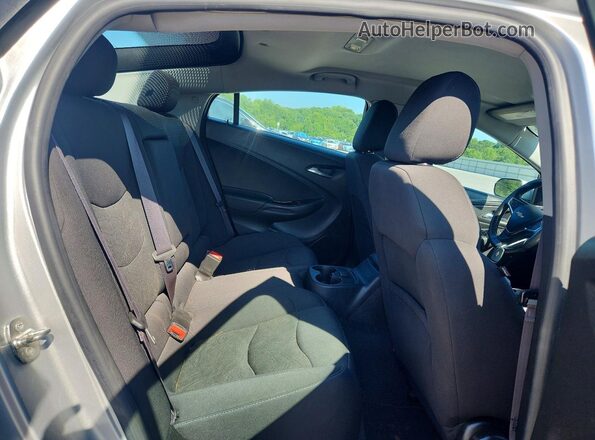 1G1RC6S56HU177983 2017 CHEVROLET VOLT Silver Widok tylnych siedzeń