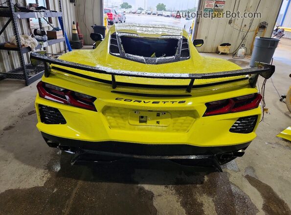 1G1Y62D49L5105596 2020 CHEVROLET CORVETTE Yellow Вид ззаду