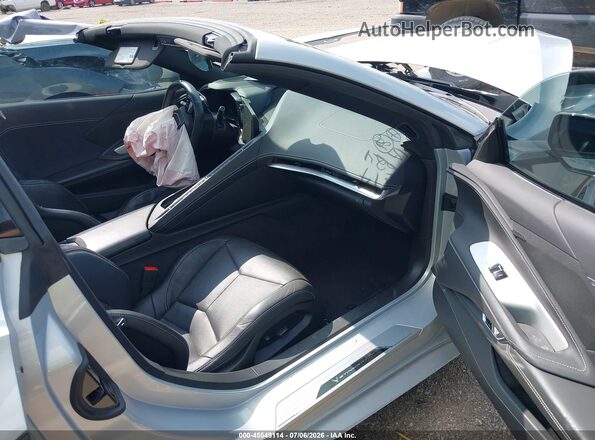 1G1YA2D40N5122918 2022 CHEVROLET CORVETTE Silver Vista interior delantera