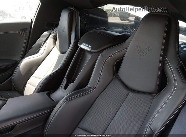 1G1YA2D43T5103227 2026 CHEVROLET CORVETTE Black Widok naklejki z numerem VIN