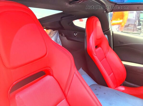 1G1YA2D7XK5109129 2019 CHEVROLET CORVETTE White Rear seats view