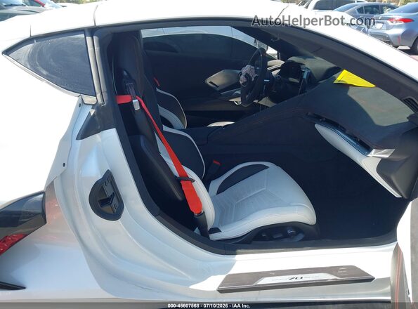 1G1YC2D47P5502562 2023 CHEVROLET CORVETTE White Widok wnętrza z przodu