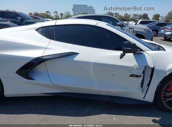 1G1YC2D47P5502562 2023 CHEVROLET CORVETTE White Widok wnętrza z tyłu