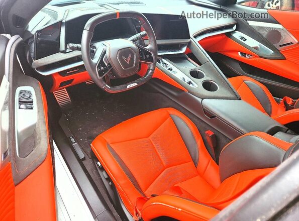 1G1YJ2D70T5800445 2026 CHEVROLET CORVETTE Белый Вид панели приборов