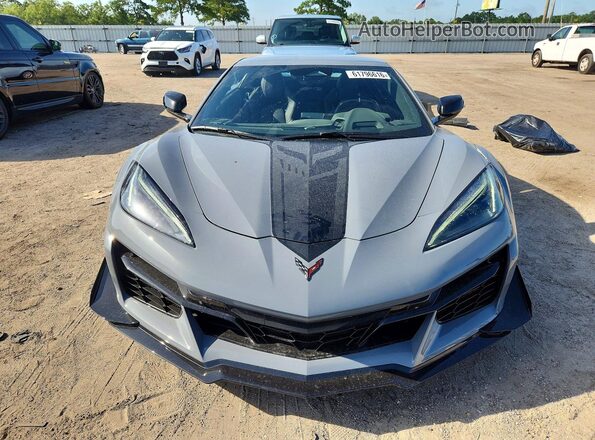 1G1YM3D4XS5500543 2025 CHEVROLET CORVETTE Gray Vista frontal