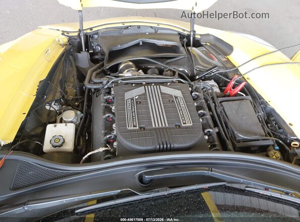 1G1YU2D6XG5607286 2016 CHEVROLET CORVETTE Yellow Вид ззаду