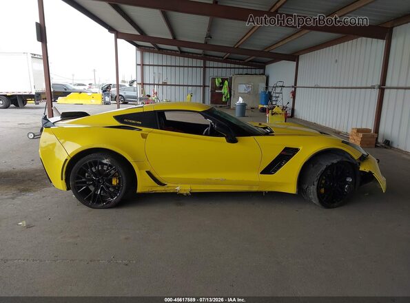 1G1YU2D6XG5607286 2016 CHEVROLET CORVETTE Yellow Вид задньої частини салону