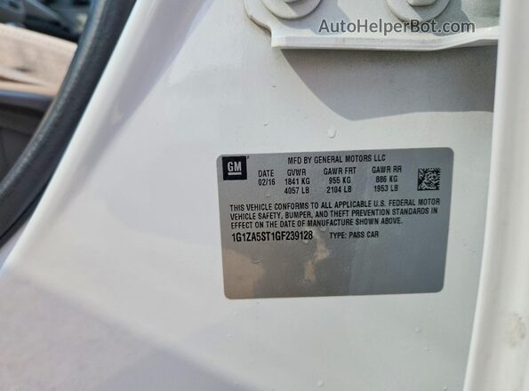 1G1ZA5ST1GF239128 2016 CHEVROLET MALIBU White Vista del compartimento del motor