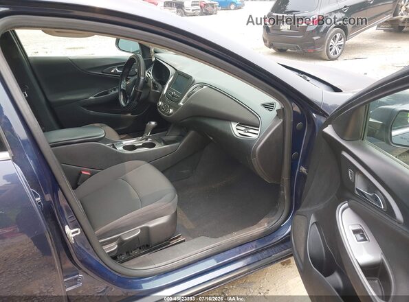 1G1ZB5ST0HF228037 2017 CHEVROLET MALIBU Синий Вид салона спереди
