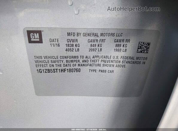 1G1ZB5ST1HF180760 2017 CHEVROLET MALIBU Silver Widok komory silnika