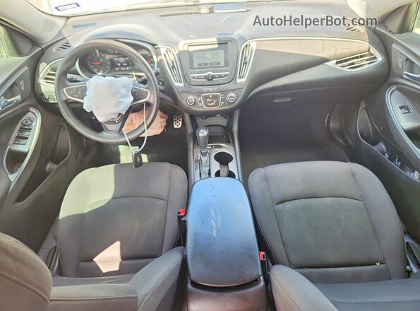1G1ZB5ST1HF225616 2017 CHEVROLET MALIBU White Вид панелі приладів