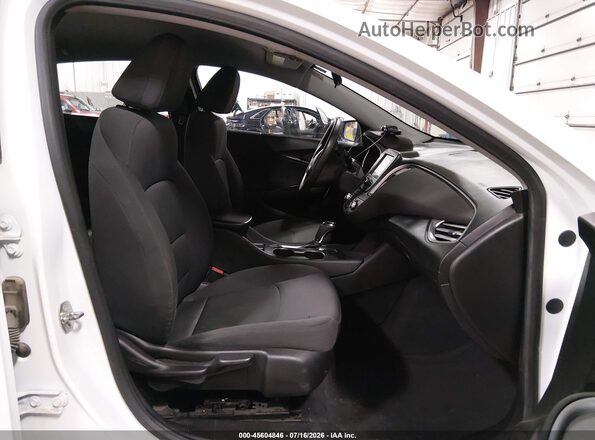 1G1ZB5ST2HF283413 2017 CHEVROLET MALIBU White Widok wnętrza z przodu